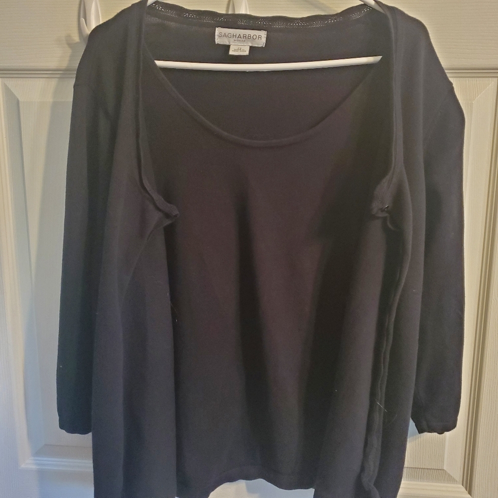 SAG HARBOR Black Sweater